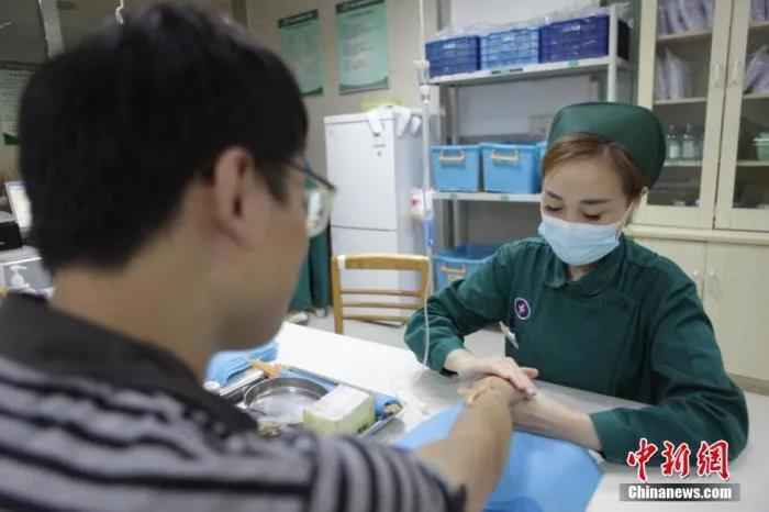 资料图 龚豪源 摄  天使,节日快乐!